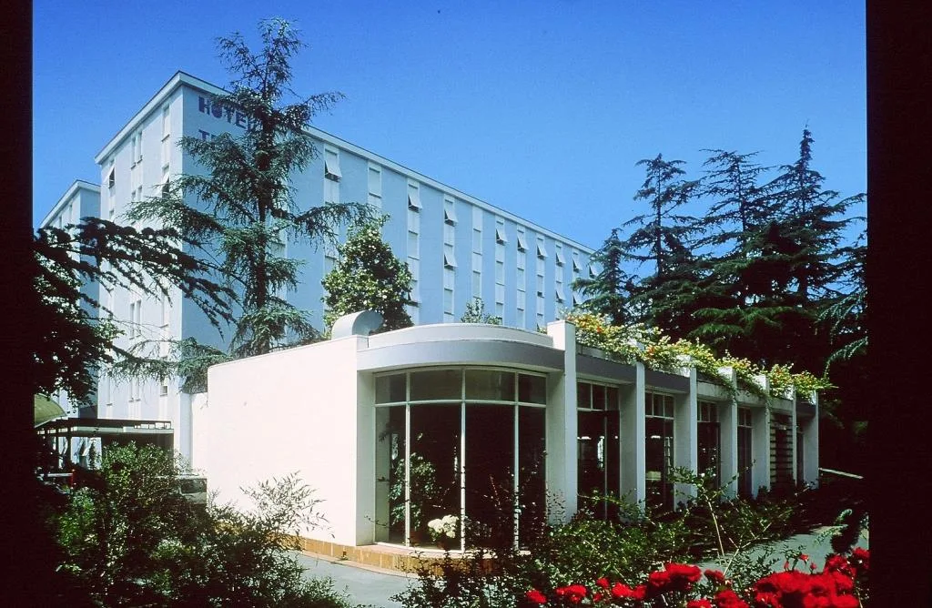 Esterno