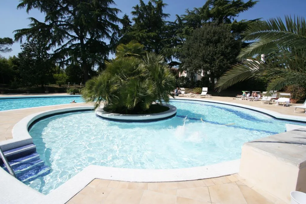 PiscinaEsterna