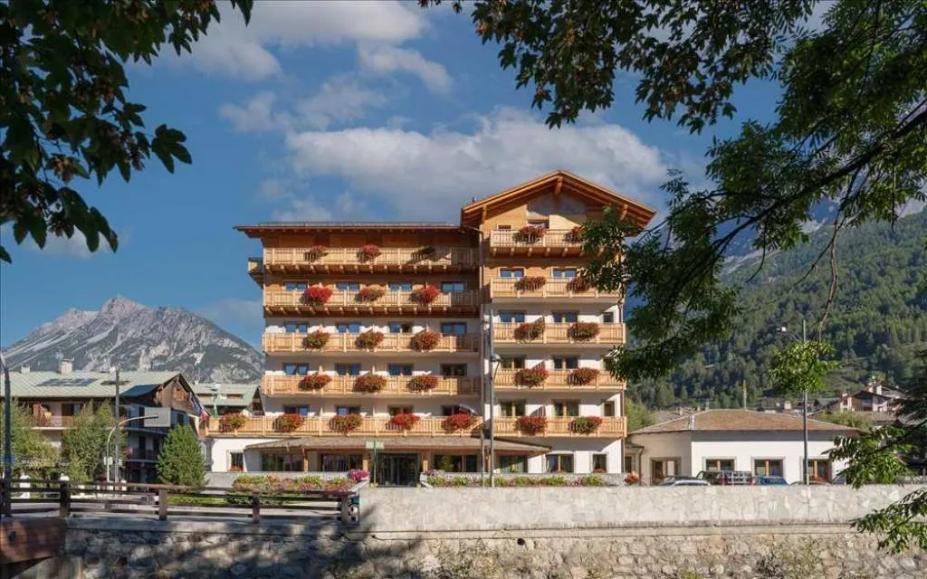 Hotel Baita dei Pini